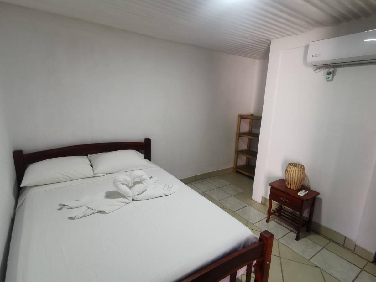 Chale'S House Hotel ซานฮวนเดลซูร์ ภายนอก รูปภาพ